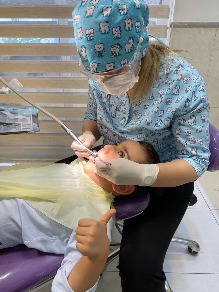 عصب کشی دندان کودکان.jpg